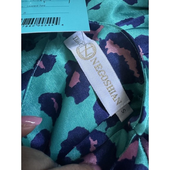 Tracy Negoshian Tunic Top S Blue Printed Leopard Print Blouse Cutout Pull Over - Picture 5 of 5